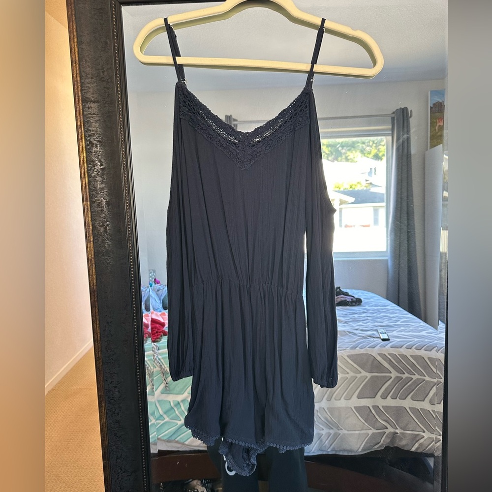 Hollister romper